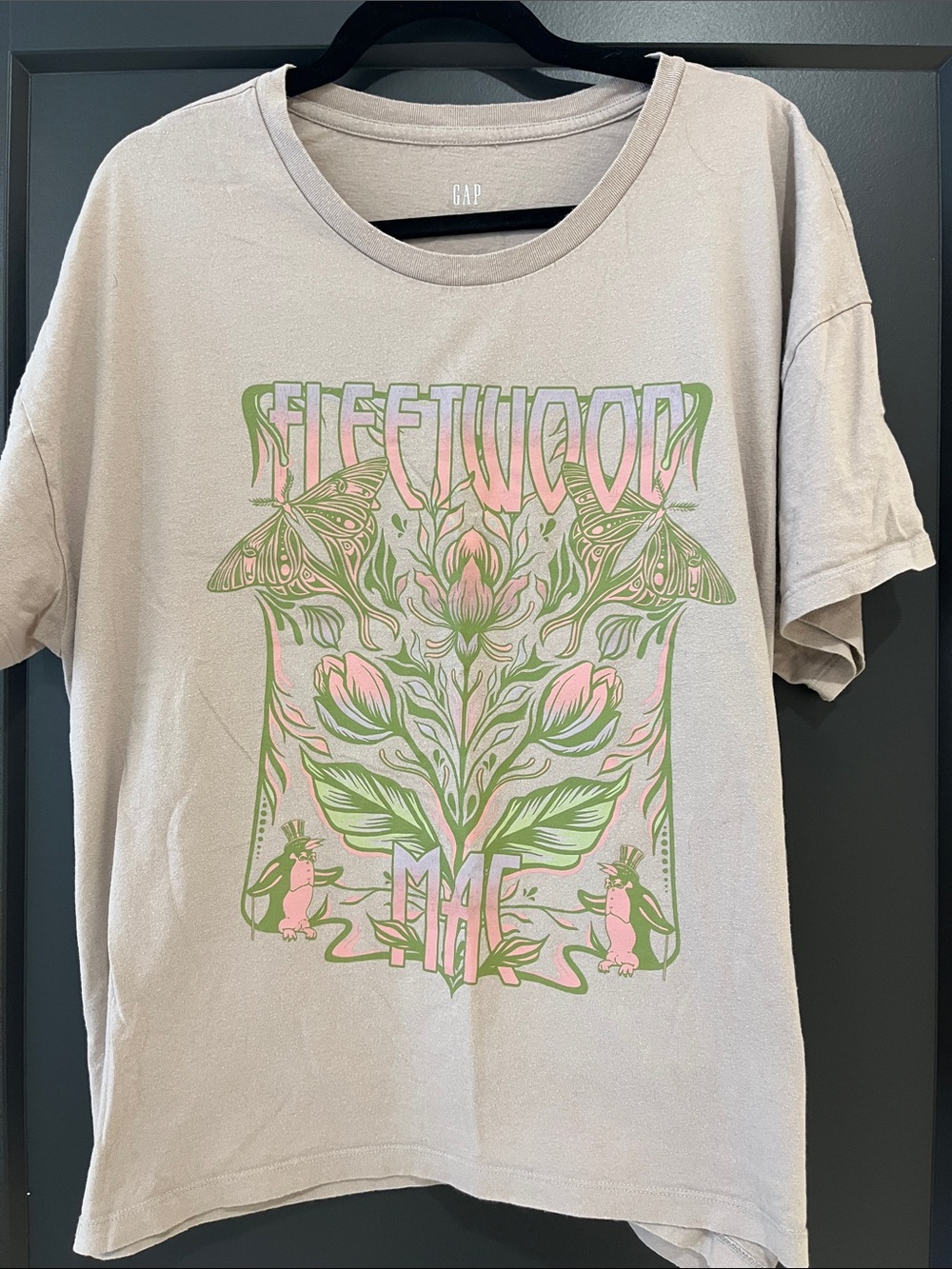 GAP Neutral Tee with Pink & Green Fleetwood Mac Graphic